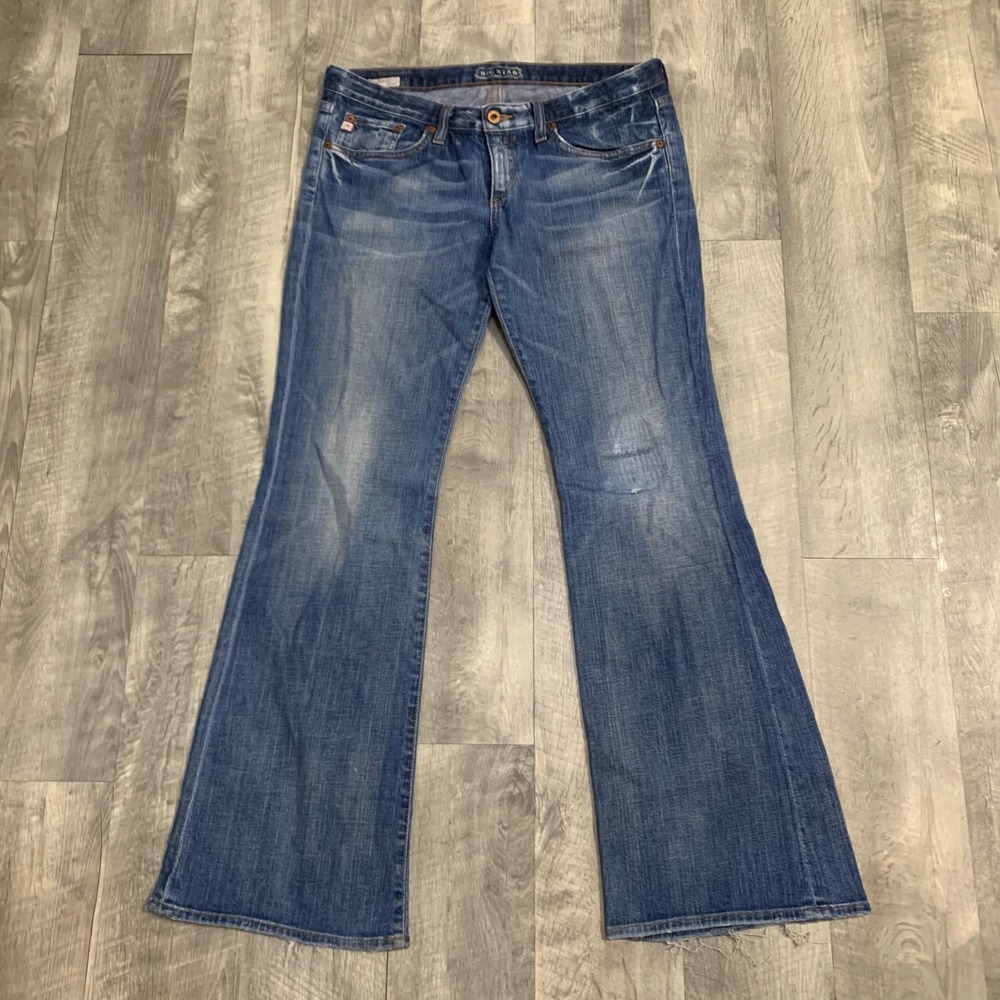 Low Boot Distressed Jeans Womens 31 R USA Made Bootcut Denim Y2K